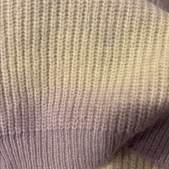 b.young Lavender and Cream Knit Sweater - Picture 10 of 11